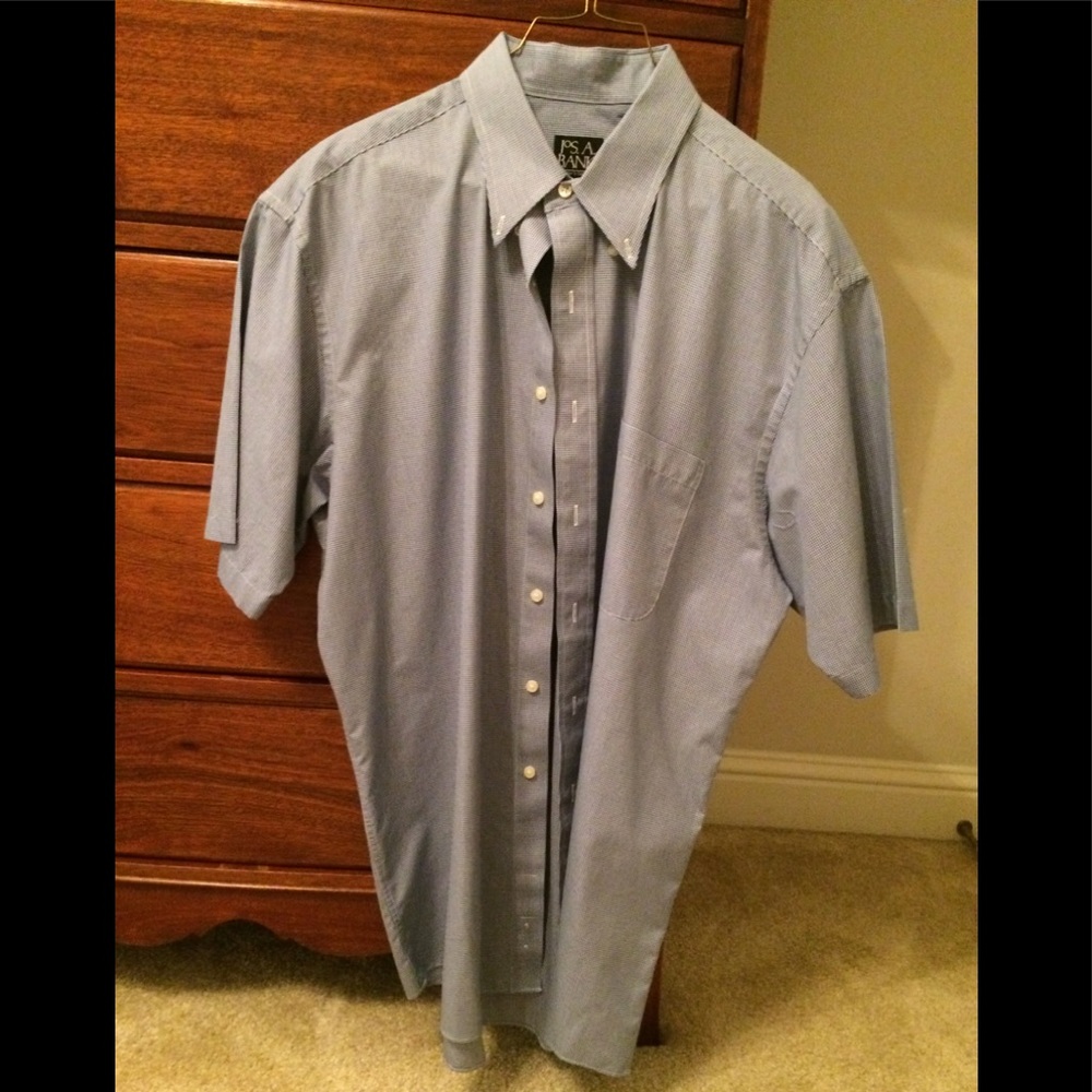 Men's shirt sleeve collared shirt
